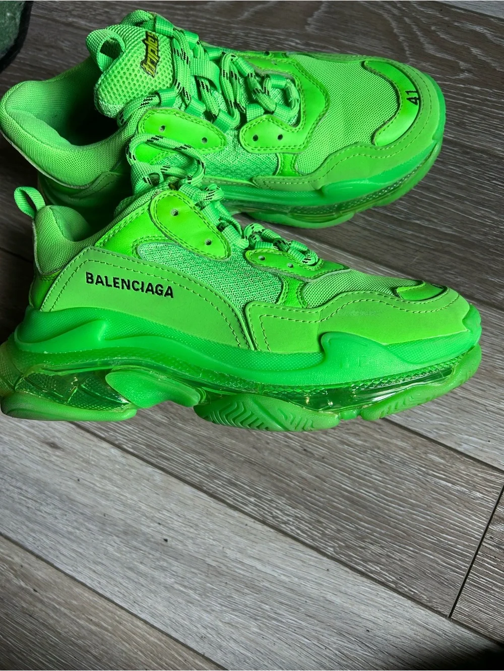 Men’s Balenciaga Triple S Chunky Sneakers Neon Green - Picture 1 of 4